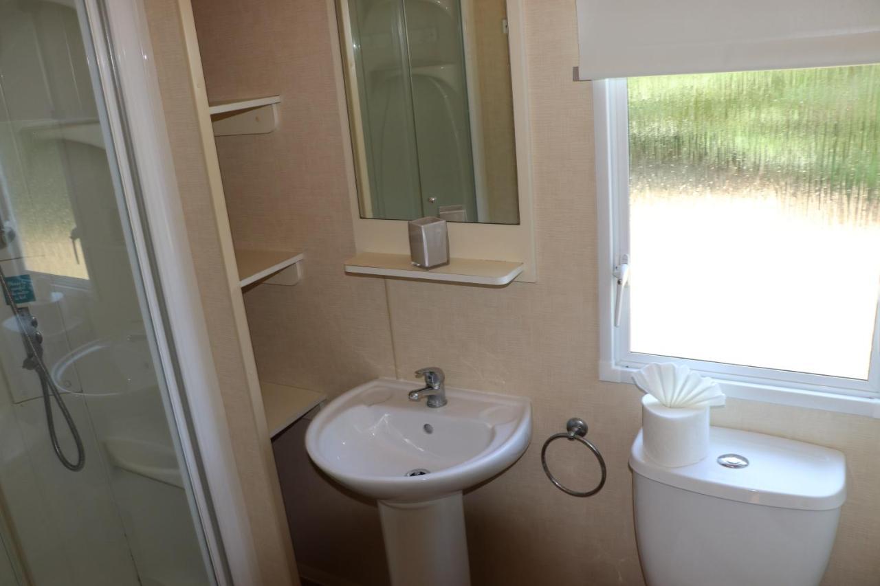 Palm 1 Park Home With Hot Tub Swanage Eksteriør billede